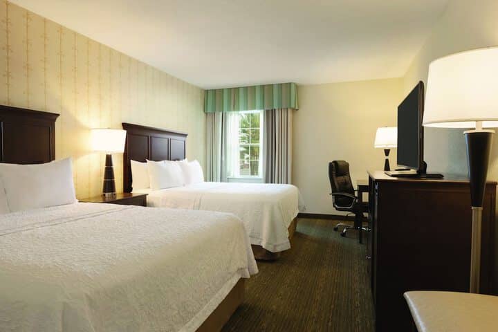 Room 4 of 35